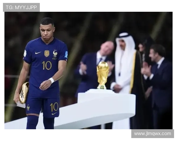 姆巴佩世界杯金靴表现稳健，射手榜领跑彰显竞争力