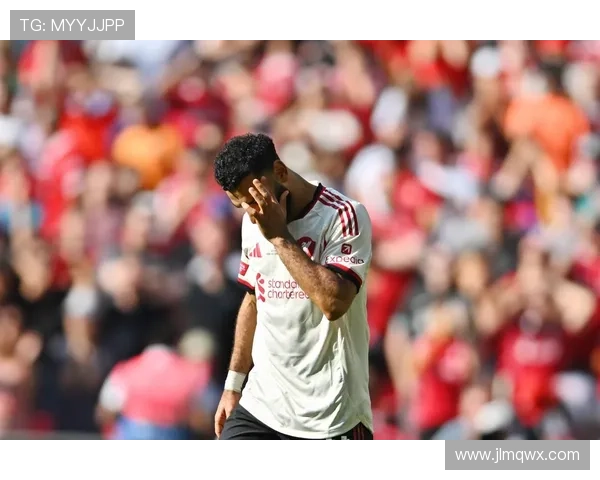 利物浦中场问题：创造力不足与平衡失衡趋势，对赛季走势形成制约